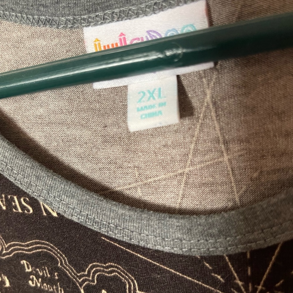 LulaRoe Randy - Picture 3 of 3